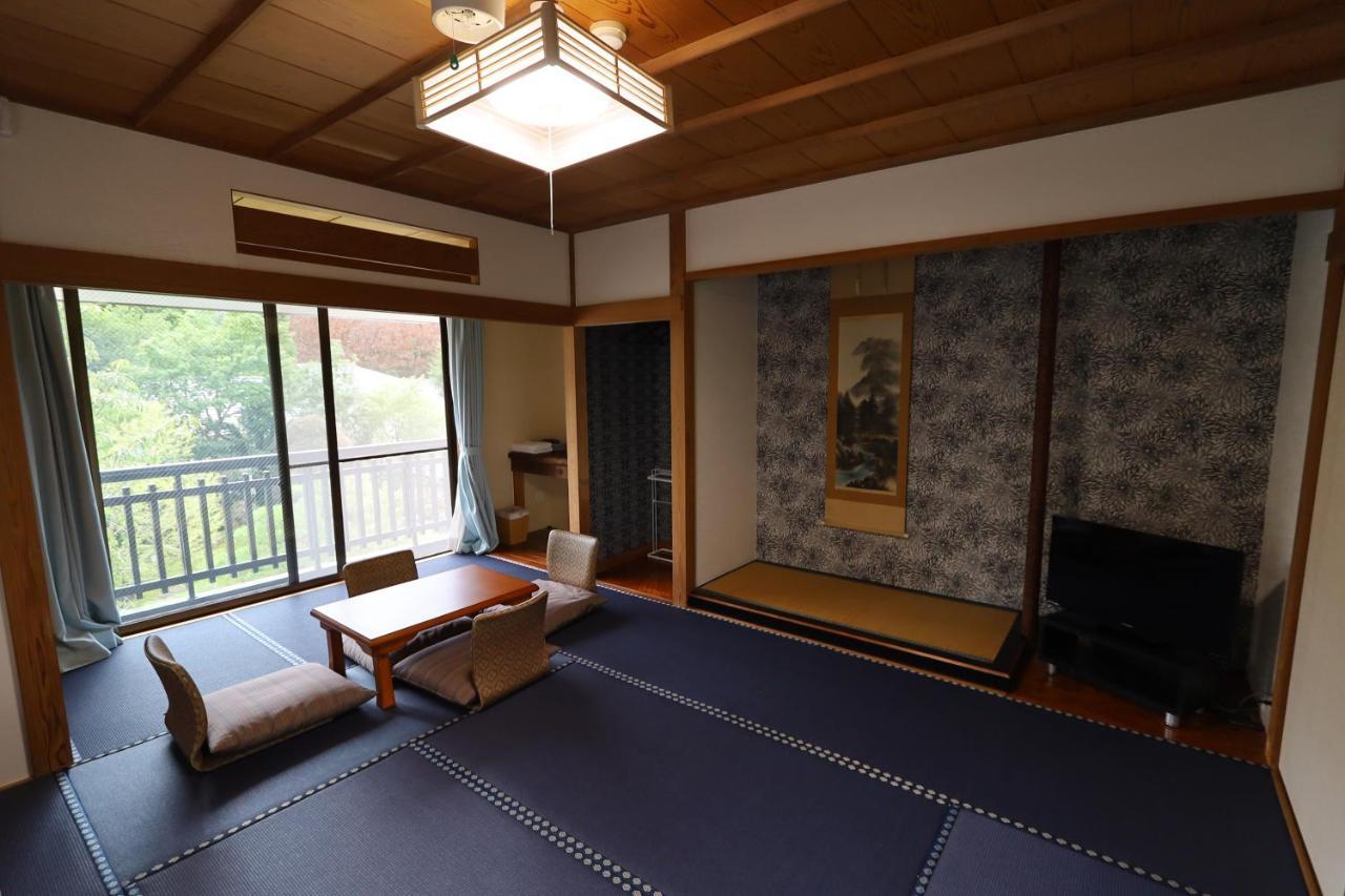Onsen & Garden -Asante Inn- Hakone Zewnętrze zdjęcie