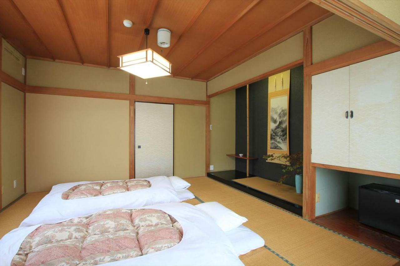 Onsen & Garden -Asante Inn- Hakone Zewnętrze zdjęcie